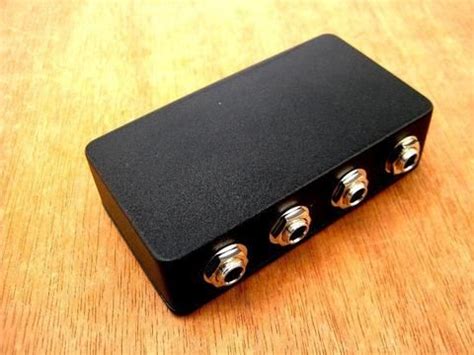 raco junction box guitar pedal|Pedalboard Patch Bay .